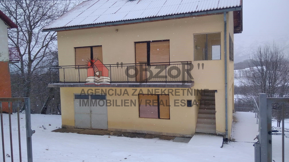 Hiša, 135 m2, Prodaja, Gračac - Donji Srb
