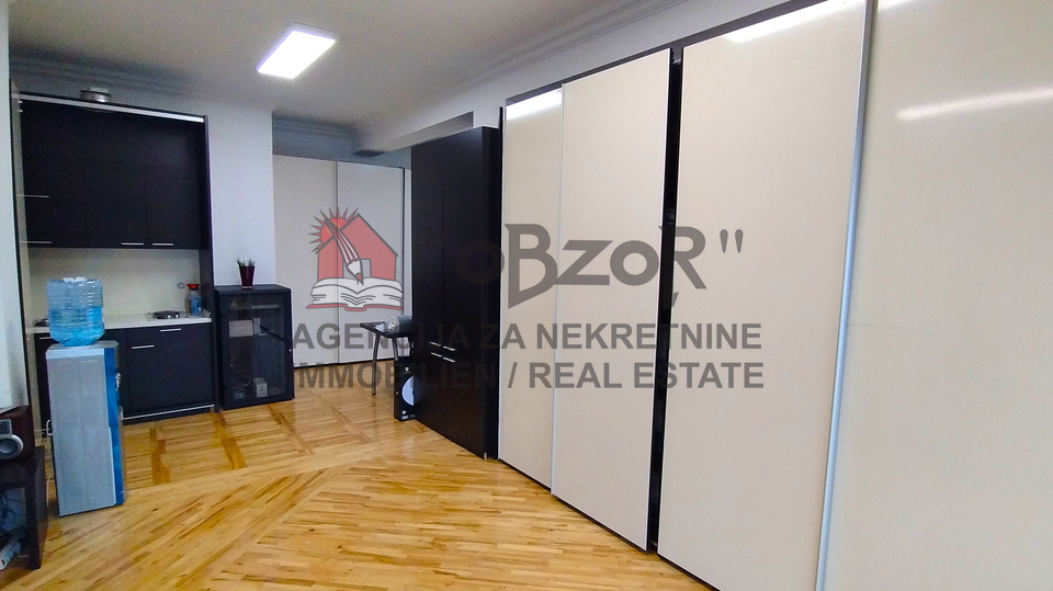 Commercial Property&comma; 114 m2&comma; For Sale&comma; Zadar - Vi&scaron;njik