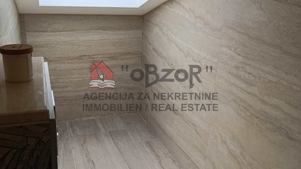 Appartamento, 117 m2, Vendita, Povljana