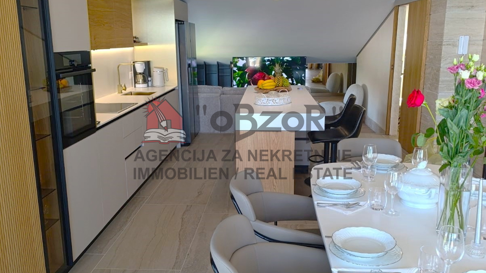 Appartamento, 117 m2, Vendita, Povljana