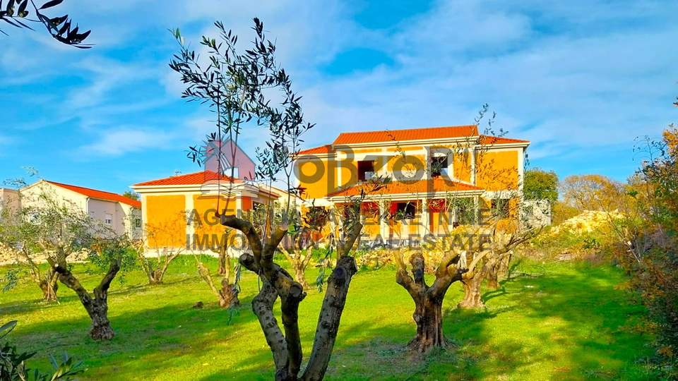 House, 204 m2, For Sale, Poličnik