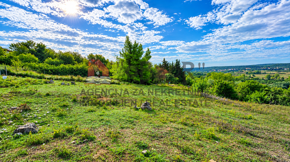 Ra&zcaron;anac-PODVR&Scaron;JE&period; Building land 1415 m2