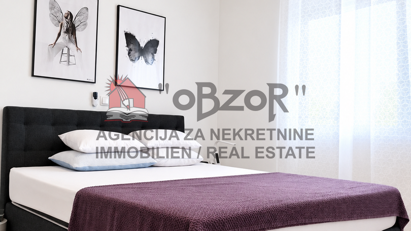 PETR&Ccaron;ANE&comma; dvosobno udobno stanovanje &lpar;43 m2 &plus; 43 m2&rpar; &plus; parkiri&scaron;&ccaron;e