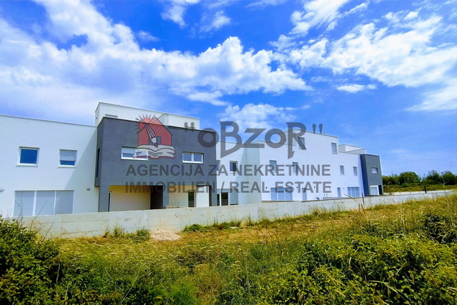 House, 143 m2, For Sale, Privlaka
