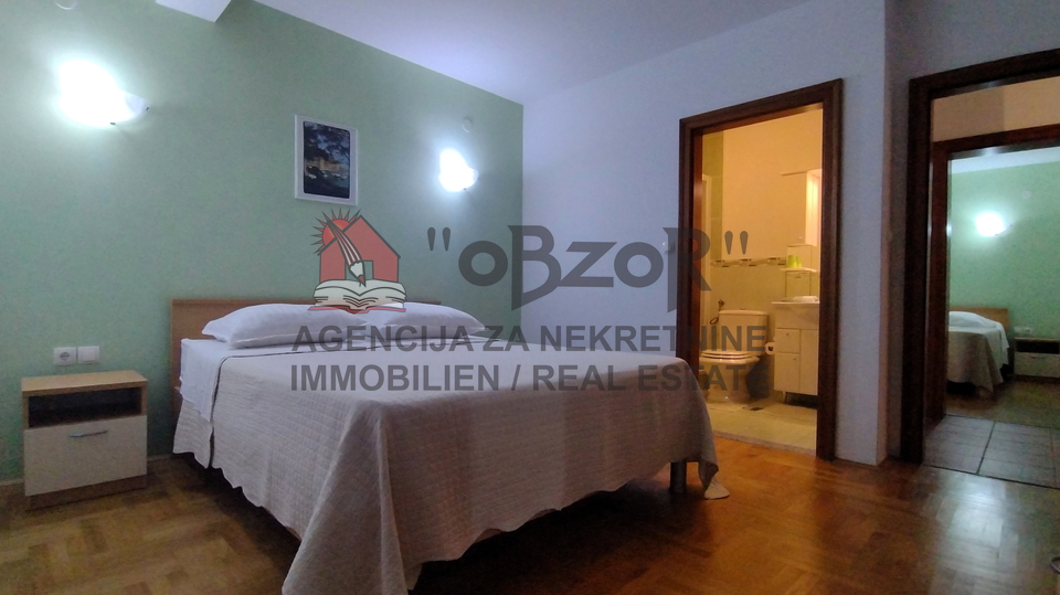 Sukošan - dvosoban apartman s garažom