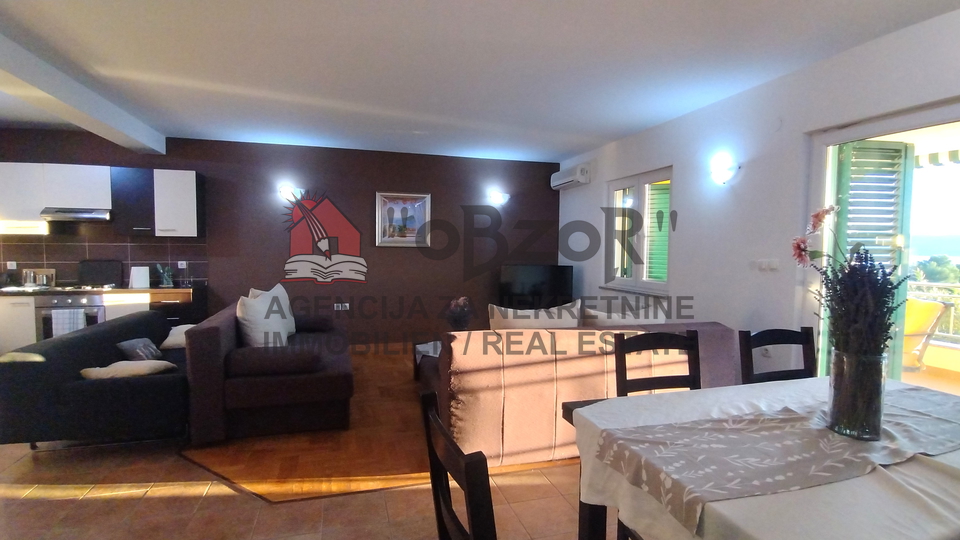 Sukošan - dvosoban apartman s garažom