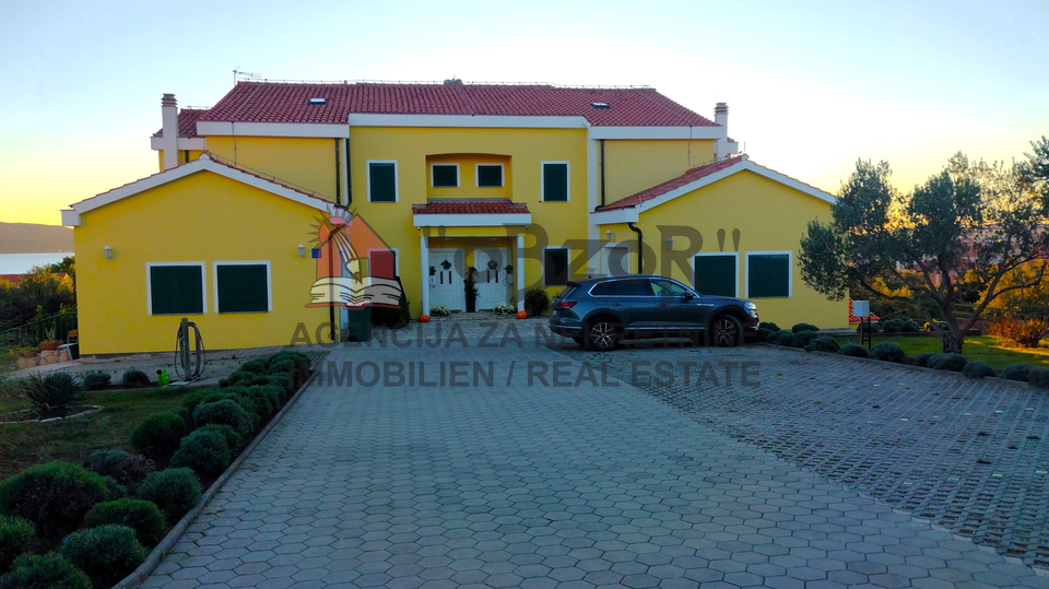 Sukošan - dvosoban apartman s garažom