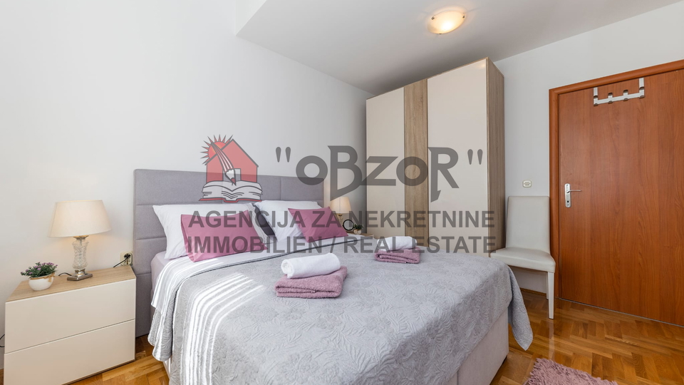Zadar-VI&Scaron;NJIK&comma; two-level three-room apartment 77&period;21 m2