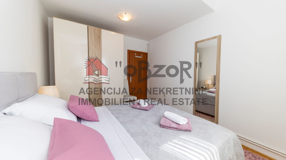 Zadar-VI&Scaron;NJIK&comma; two-level three-room apartment 77&period;21 m2