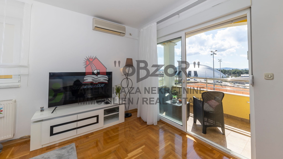 Zadar-VI&Scaron;NJIK&comma; two-level three-room apartment 77&period;21 m2