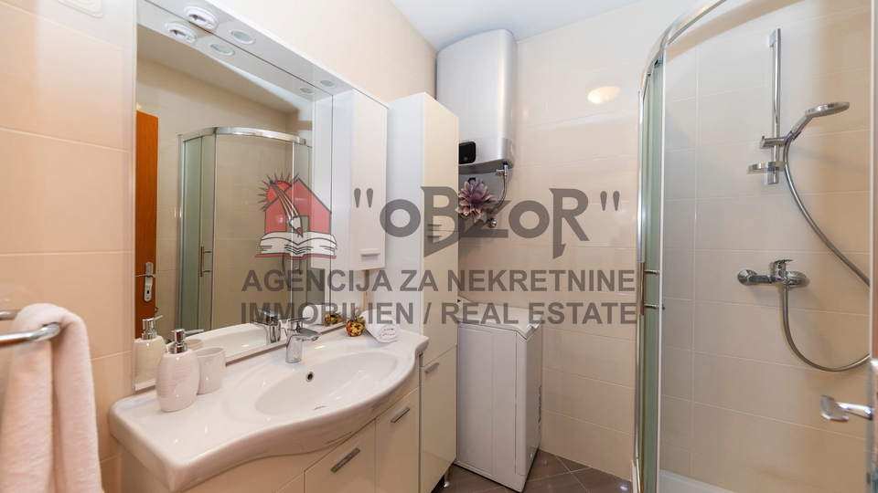 Zadar-VI&Scaron;NJIK&comma; two-level three-room apartment 77&period;21 m2