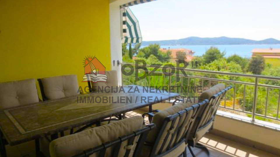 Sukošan - dvosoban apartman s garažom