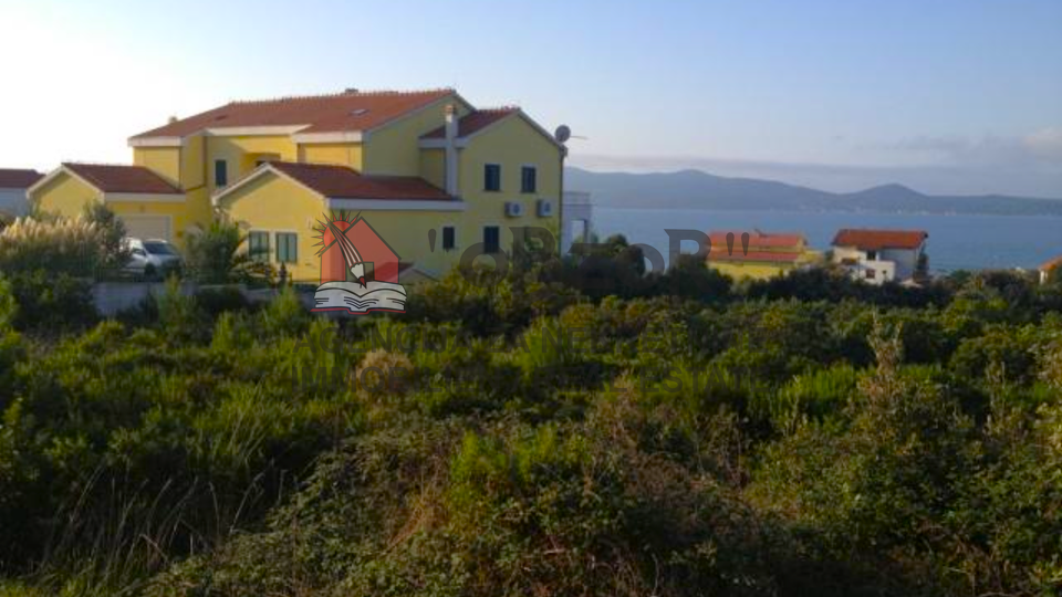 Sukošan - dvosoban apartman s garažom