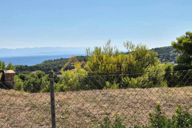 LOŠINJ, RAVNO ZEMLJIŠTE S PANORAMSKIM POGLEDOM