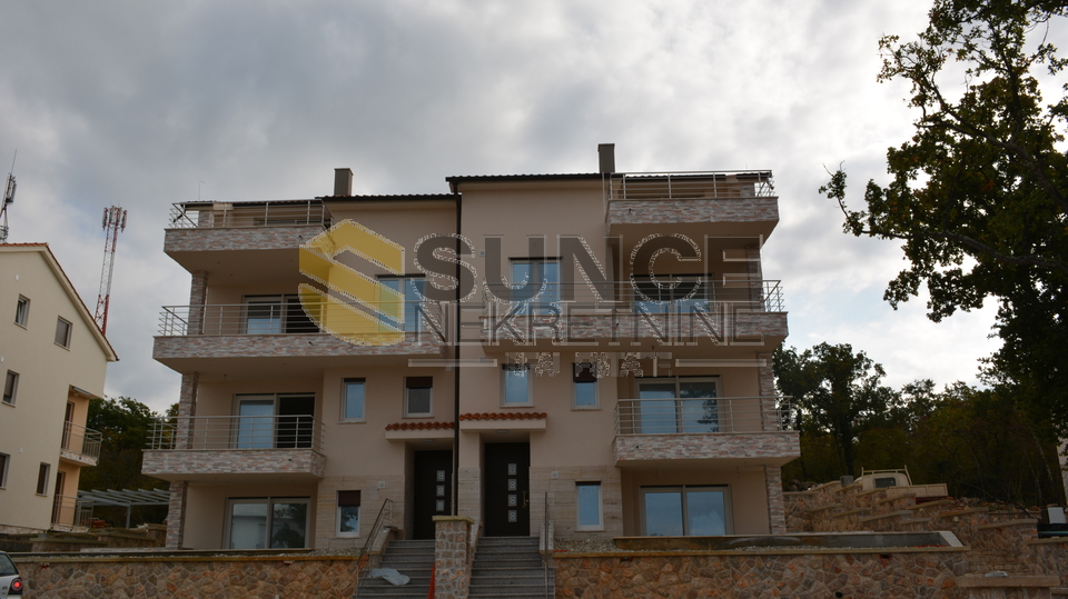 ISLAND OF KRK, NJIVICE, NEW APARTMENT WITH GARDEN AND BEAUTIFUL SEA VIEW!