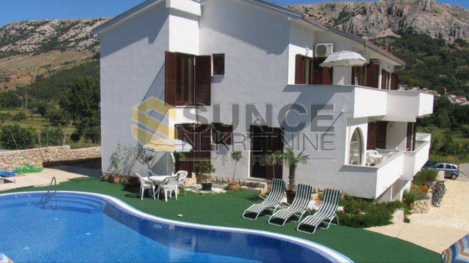 Baška - surroundings, detached house with 5 apartments and a view!