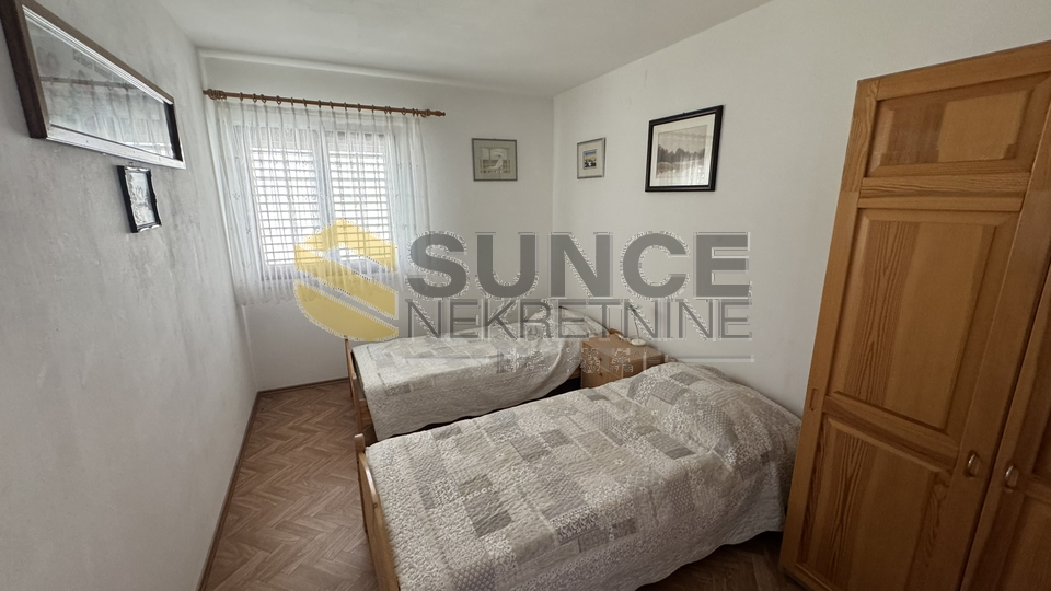 Šilo detached house with four apartments!
