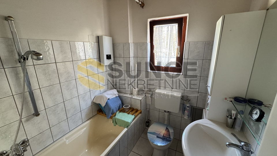 Šilo detached house with four apartments!