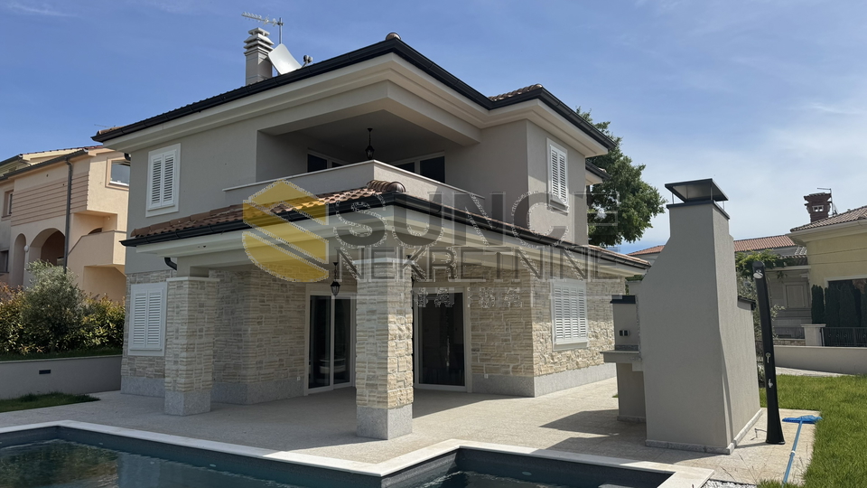 Insel KRK, Umgebung Vrbnik, wunderschöne neue Villa mit beheiztem Pool und gepflegtem Grundstück!
