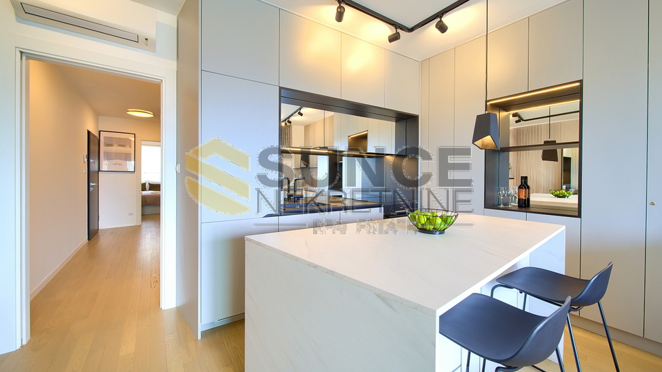 Grad Krk namješten apartman u prizemlju od 73m2!