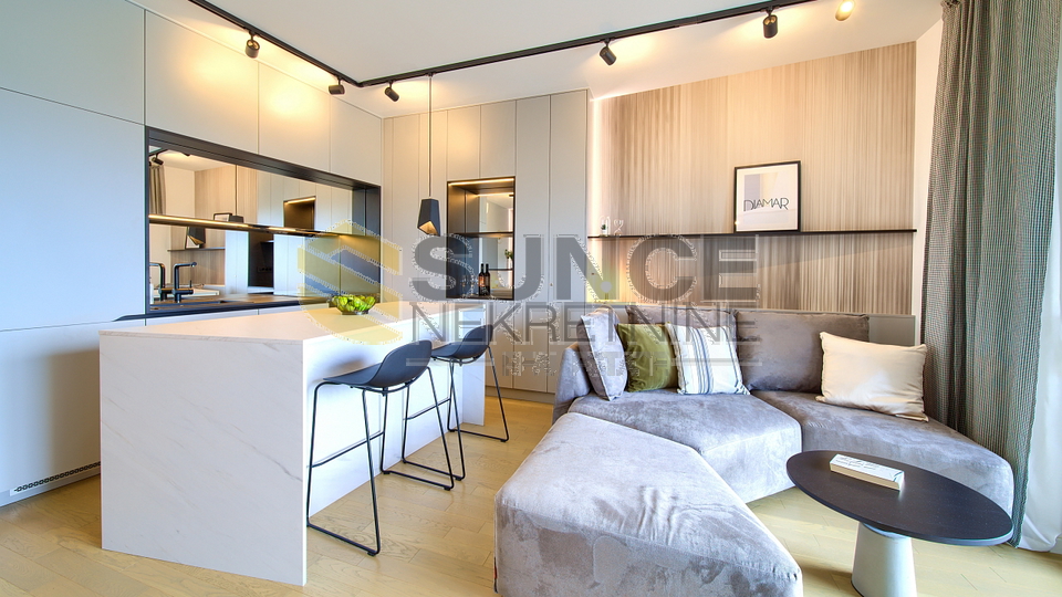 Grad Krk namješten apartman u prizemlju od 73m2!