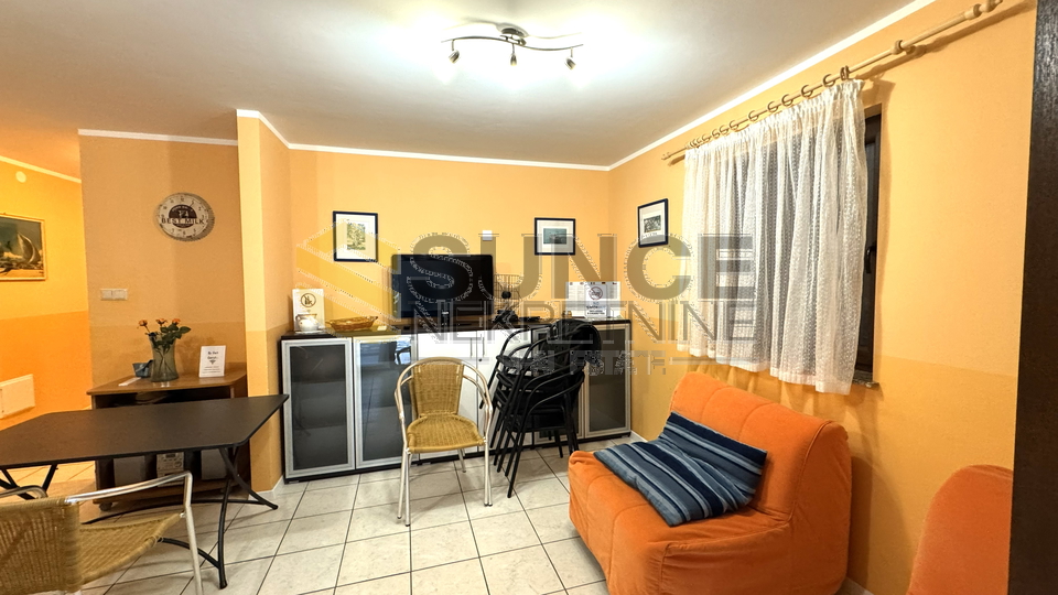 Appartamento ben arredato al piano terra a Ba&scaron;ka&comma; vicino al mare&excl;