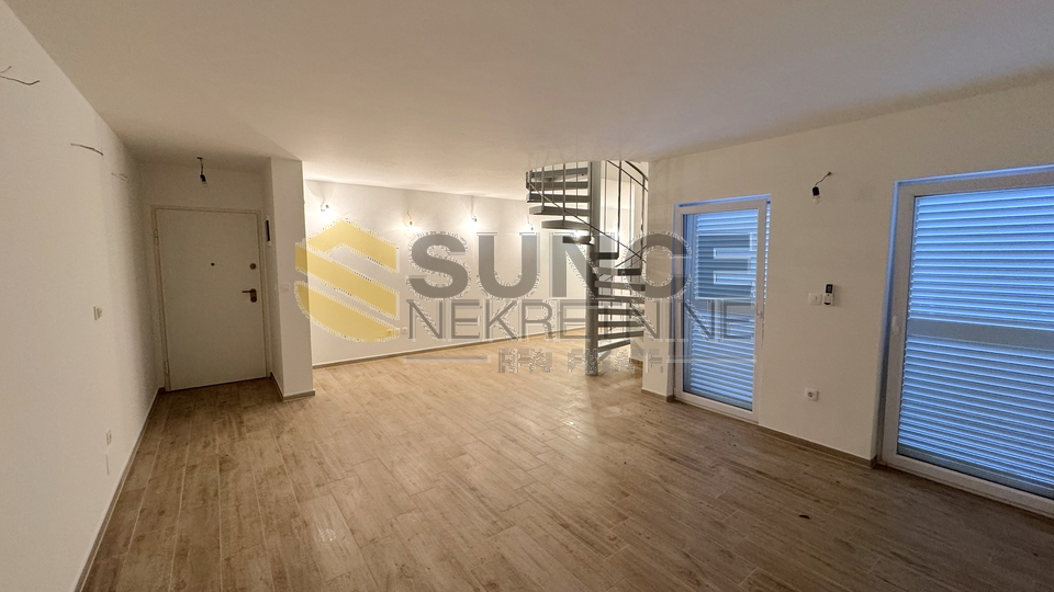 Malinska&comma; dvoeta&zcaron;ni apartman od 88 m2 na odli&ccaron;noj poziciji&excl;