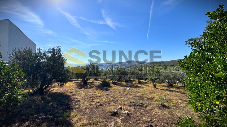 Risika &ndash; terreno edificabile con vista mare