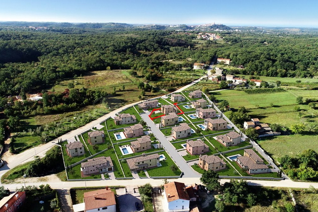 MOMJAN-KREMENJE-BUILDING LAND WITH PAID PROJECT FOR A HOUSE WITH A POOL