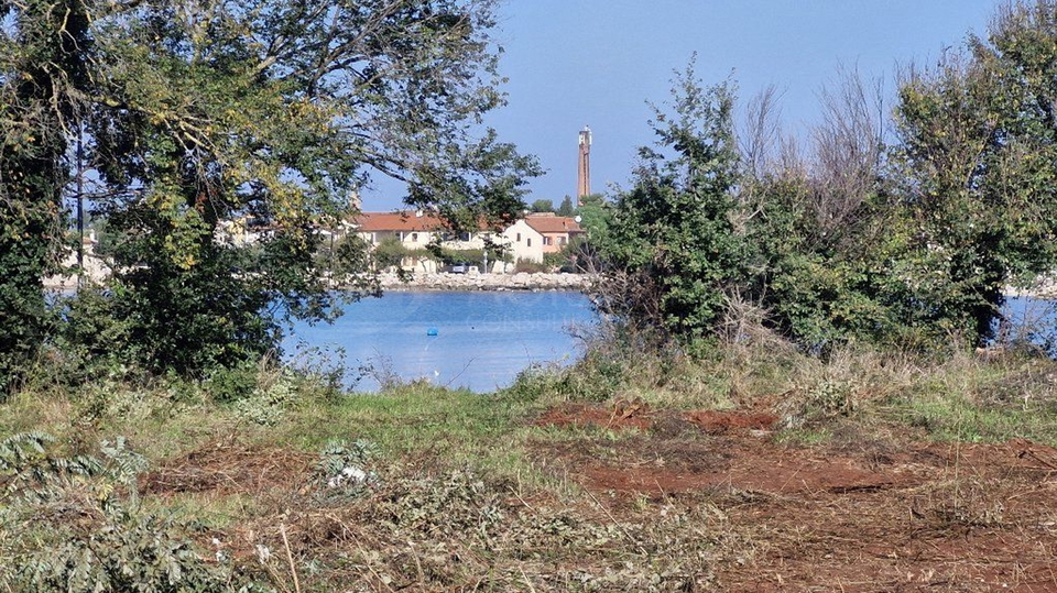 UMAG - BAUGRUNDST&Uuml;CK - DIREKT AM MEER