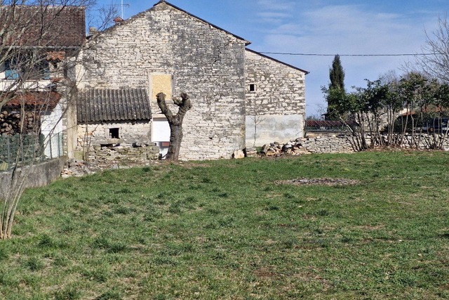 UMAG-STARA KAMNITA HIŠA IZ ISTRE-TRADICIJA-ČAR-NALOŽBA