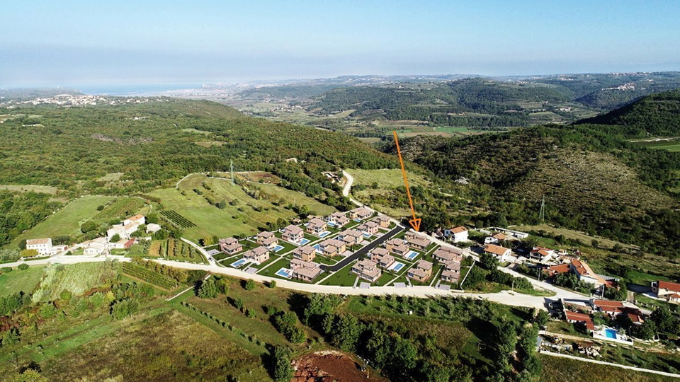 MOMJAN-KREMENJE-BUILDING LAND WITH PAID PROJECT FOR A HOUSE WITH A POOL