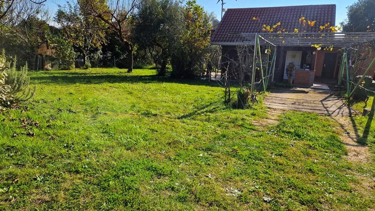 UMAG &ndash; ZAMBRATIJA &ndash; DETACHED HOUSE ON A 707 m&sup2; PLOT &ndash; 800 M FROM THE SEA