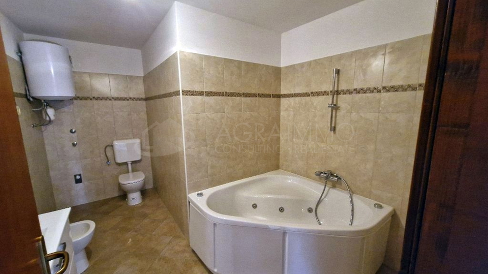 SAVUDRIJA &ndash; BA&Scaron;ANIJA -&nbsp;SPACIOUS APARTMENT IN PRIME LOCATION &ndash; IDEAL FOR LIVING OR HOLIDAYS