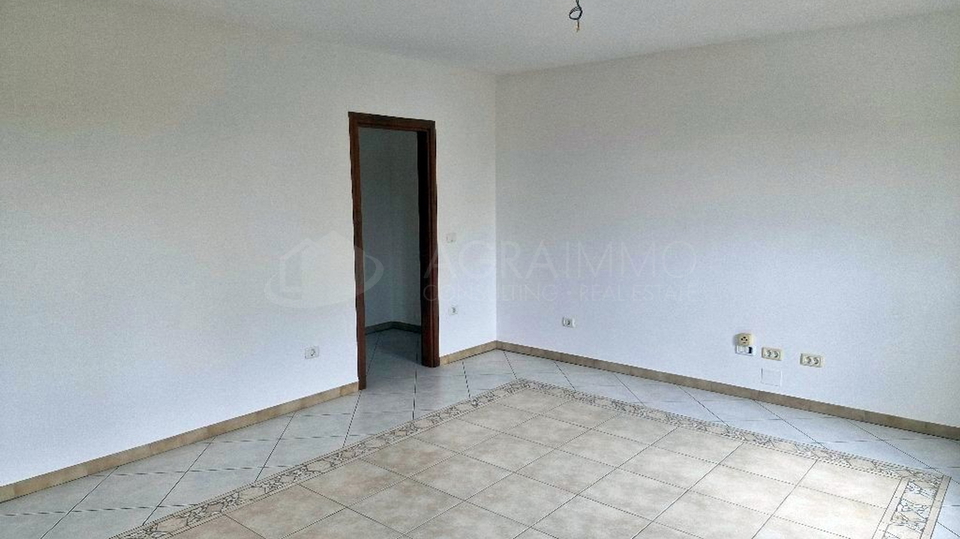 SAVUDRIJA &ndash; BA&Scaron;ANIJA - PROSTRAN STAN NA ODLI&Ccaron;NOJ LOKACIJI &ndash; IDEALAN ZA &Zcaron;IVOT I ODMOR