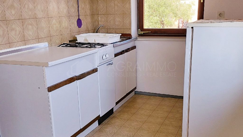 UMAG &ndash; ZAMBRATIJA &ndash; STANOVANJE Z ODPRTIM POGLEDOM NA MORJE LE 250 M OD PLA&Zcaron;E &ndash; PRILO&Zcaron;NOST&comma; KI JE NE SMETE ZAMUDITI