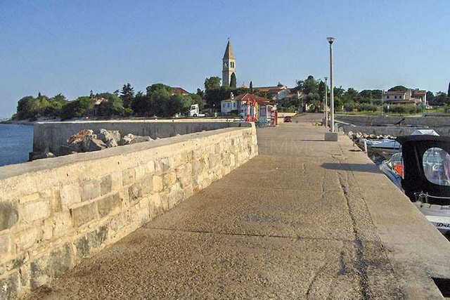 UMAG-LOVREČICA - ATRAKTIVNO STANOVANJE NA IDEALNI LOKACIJI BLIZU MORJA