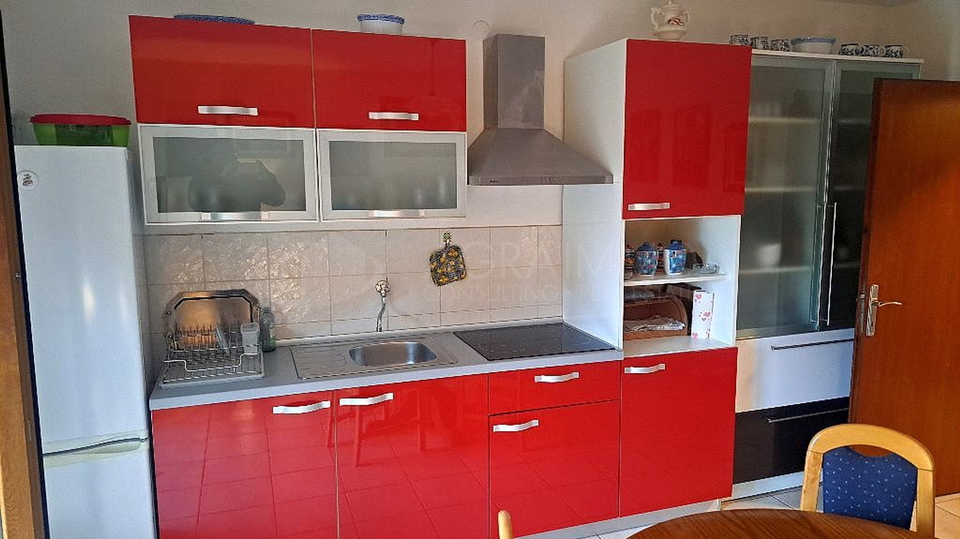 UMAG-LOVRE&Ccaron;ICA - ATRAKTIVNO STANOVANJE NA IDEALNI LOKACIJI BLIZU MORJA