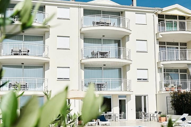 UMAG - MURINE - LUKSUZAN STAN - SPOJ UDOBNOSTI I ELEGANCIJE