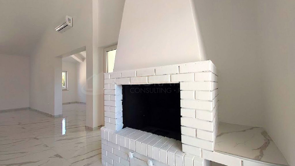 UMAG – ZAMBRATIJA – MEDITERRANE VILLA MIT POOL, RUHEOASE NUR 300 M VOM MEER