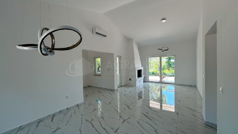 UMAG – ZAMBRATIJA – MEDITERRANE VILLA MIT POOL, RUHEOASE NUR 300 M VOM MEER