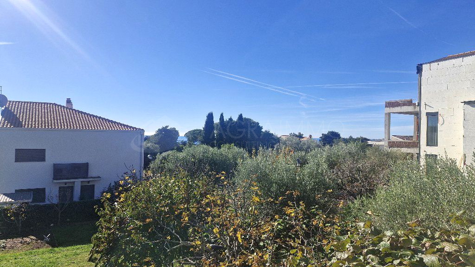 UMAG – LOVREČICA – KUĆA NA IZVRSNOJ LOKACIJI, ŠETNJOM DO MORA I PLAŽE