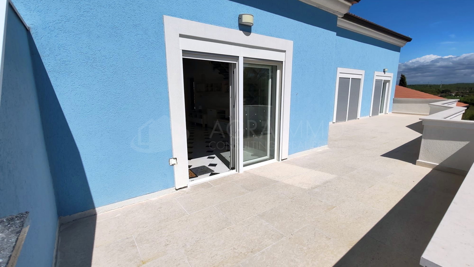 NOVIGRAD – DAJLA – VICINO AL MARE – ECCELLENTE OPPORTUNITÀ DI INVESTIMENTO