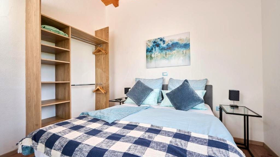 UMAG&ndash;RADINI &ndash; VILLA WITH POOL AND OLIVE GROVE &ndash; EXCELLENT INVESTMENT OR PERFECT FAMILY HOLIDAY HOME ON THE NORTHWEST COAST OF ISTRIA