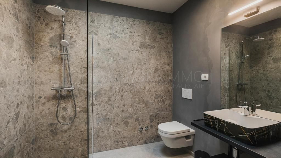 UMAG – ELEGANTE, MODERNE VILLA MIT PRIVATPOOL UND APARTMENTS