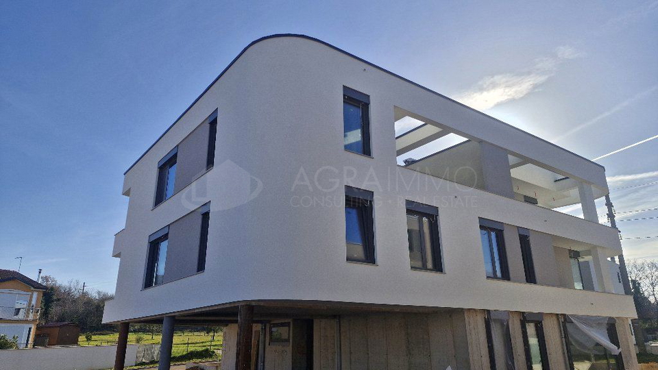 UMAG &ndash; STAN U ZAVR&Scaron;NOJ FAZI GRADNJE &ndash; IDEALAN ZA OBITELJ ILI TURIZAM