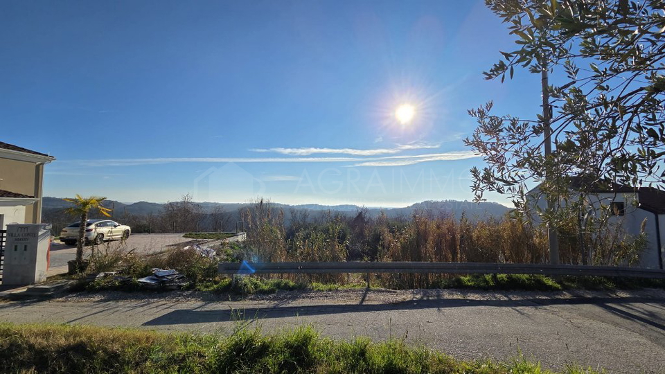 BUJE &ndash; BAUGRUNDST&Uuml;CK MIT MEERBLICK&comma; DER NICHT ALLT&Auml;GLICH IST