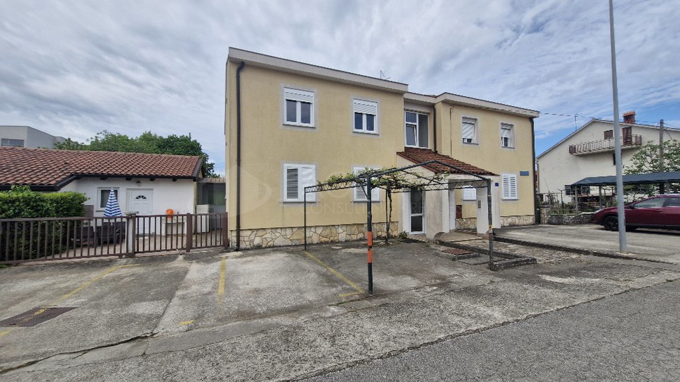 UMAG &ndash; MESTNO &Zcaron;IVLJENJE BLIZU MORJA -&nbsp;POPOLNO RAVNOVESJE NA ODLI&Ccaron;NI LOKACIJI