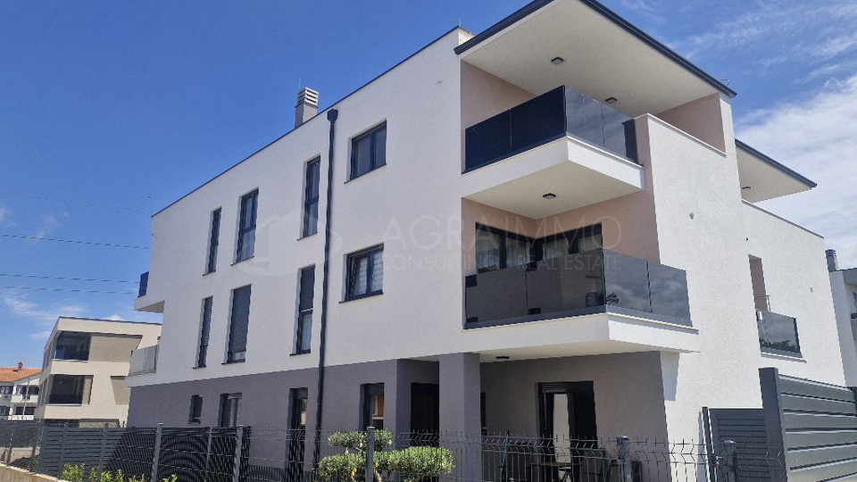 UMAG &ndash; FINIDA PROSTORNO IN PRIVLA&Ccaron;NO STANOVANJE NA ODLI&Ccaron;NI LOKACIJI