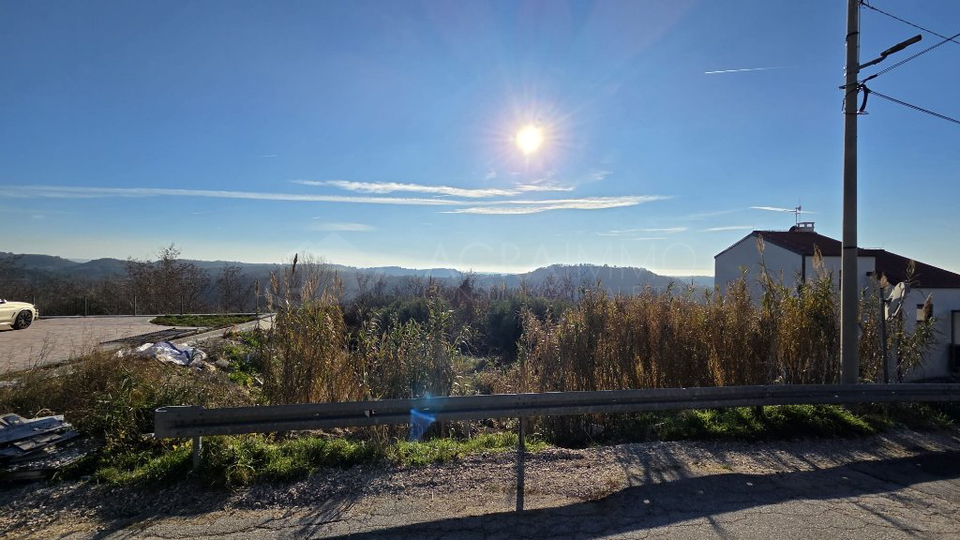 BUJE &ndash; BAUGRUNDST&Uuml;CK MIT MEERBLICK&comma; DER NICHT ALLT&Auml;GLICH IST